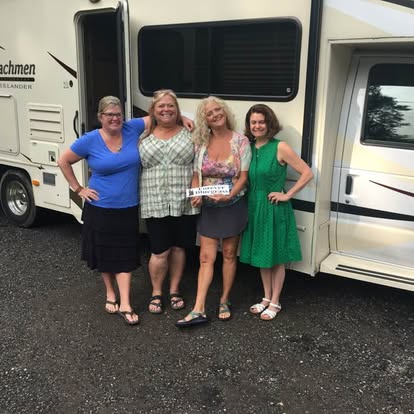 Forever Amy Spivey, Laura Walker and Cindy